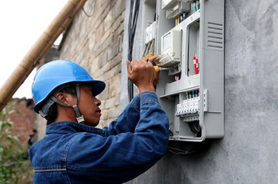 淇縣供電公司 電氣安裝服務“兵不卸甲”戰夏峰